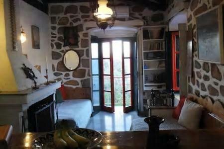 Tramontana Villa Hydra  Exterior photo